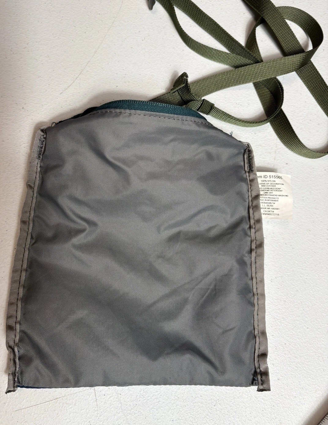 LL Bean Mountain Classic Crossbody Bag Water Resistant Multicolor Nylon