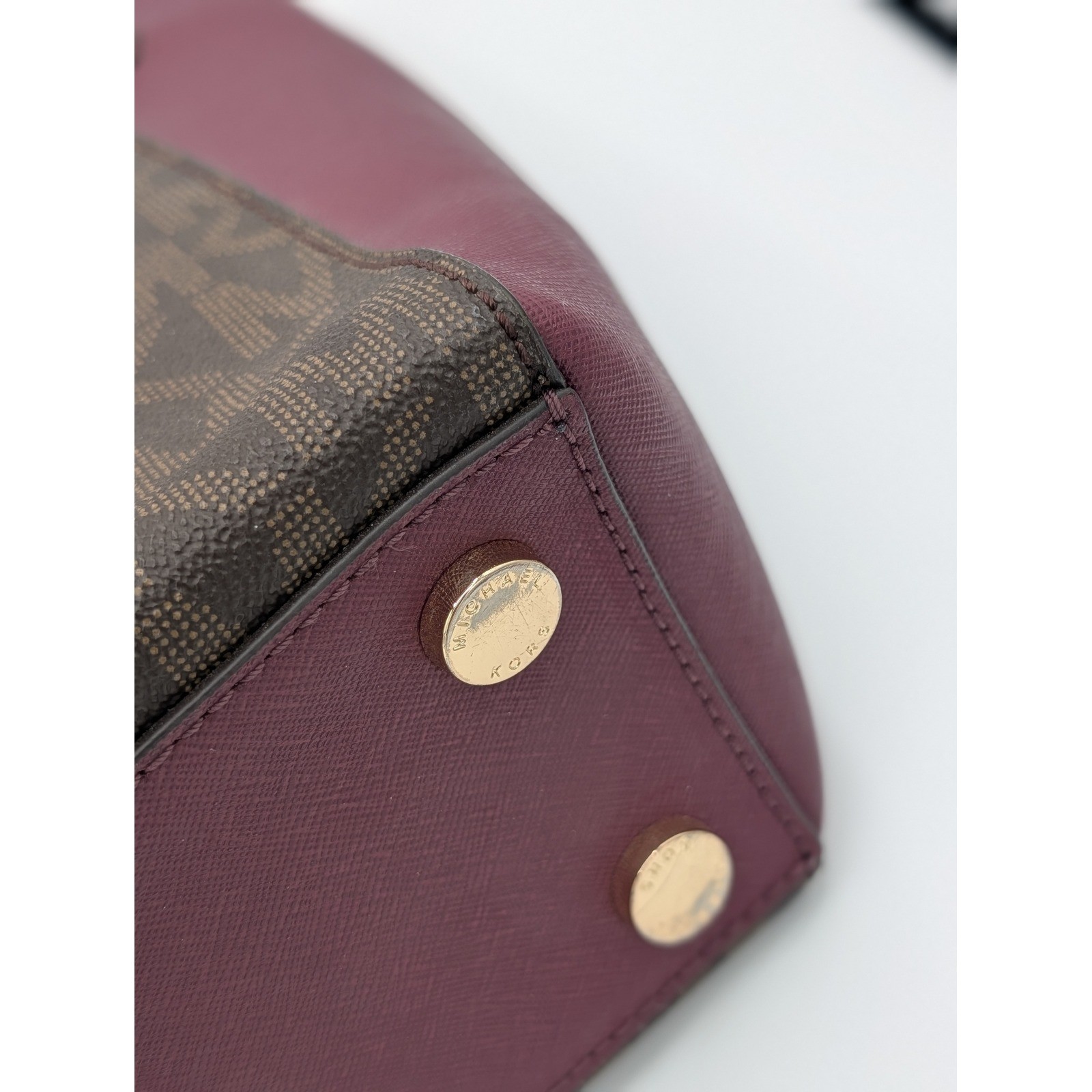 Michael Kors Hamilton Signature Tote & Wallet Plum Leather Trim Gold Hardware