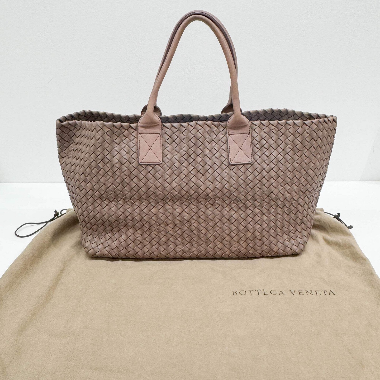 BOTTEGA VENETA Cabat Intrecciato Mauve Pink Tote Bag