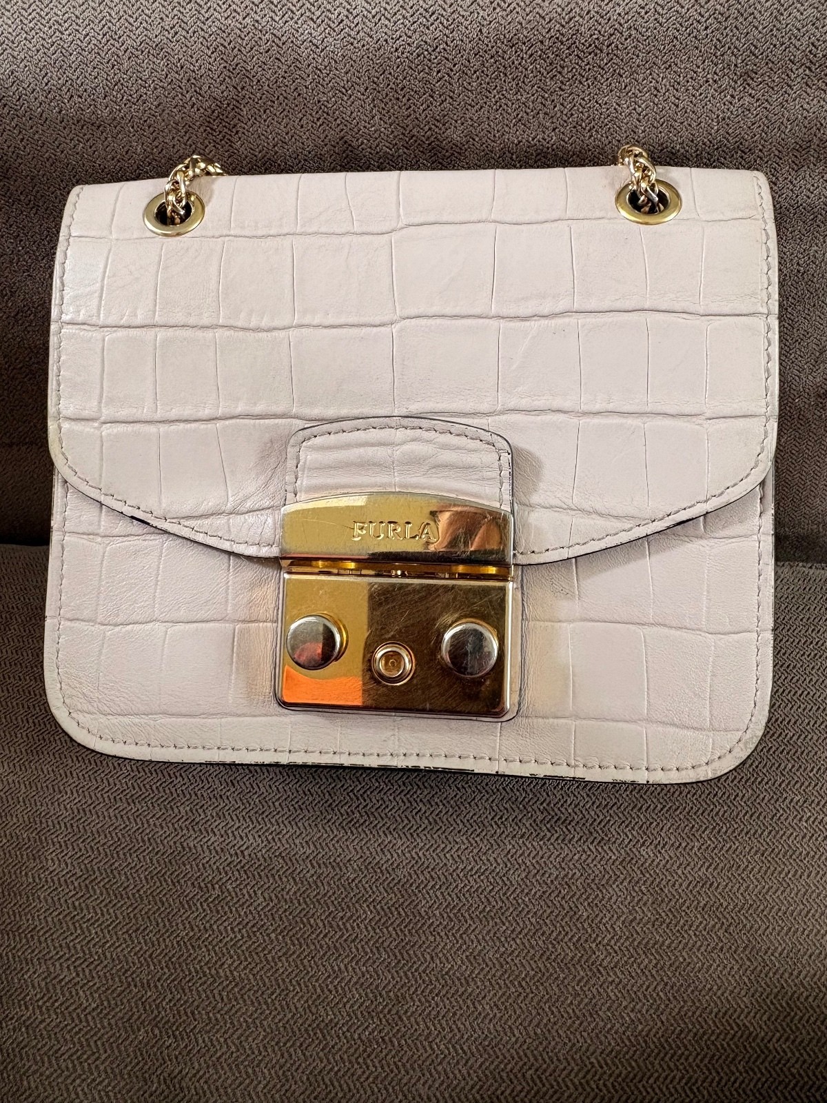 Furla Metropolis Embossed Authentic Furla Leather Crossbody Bag – Beige/Taupe