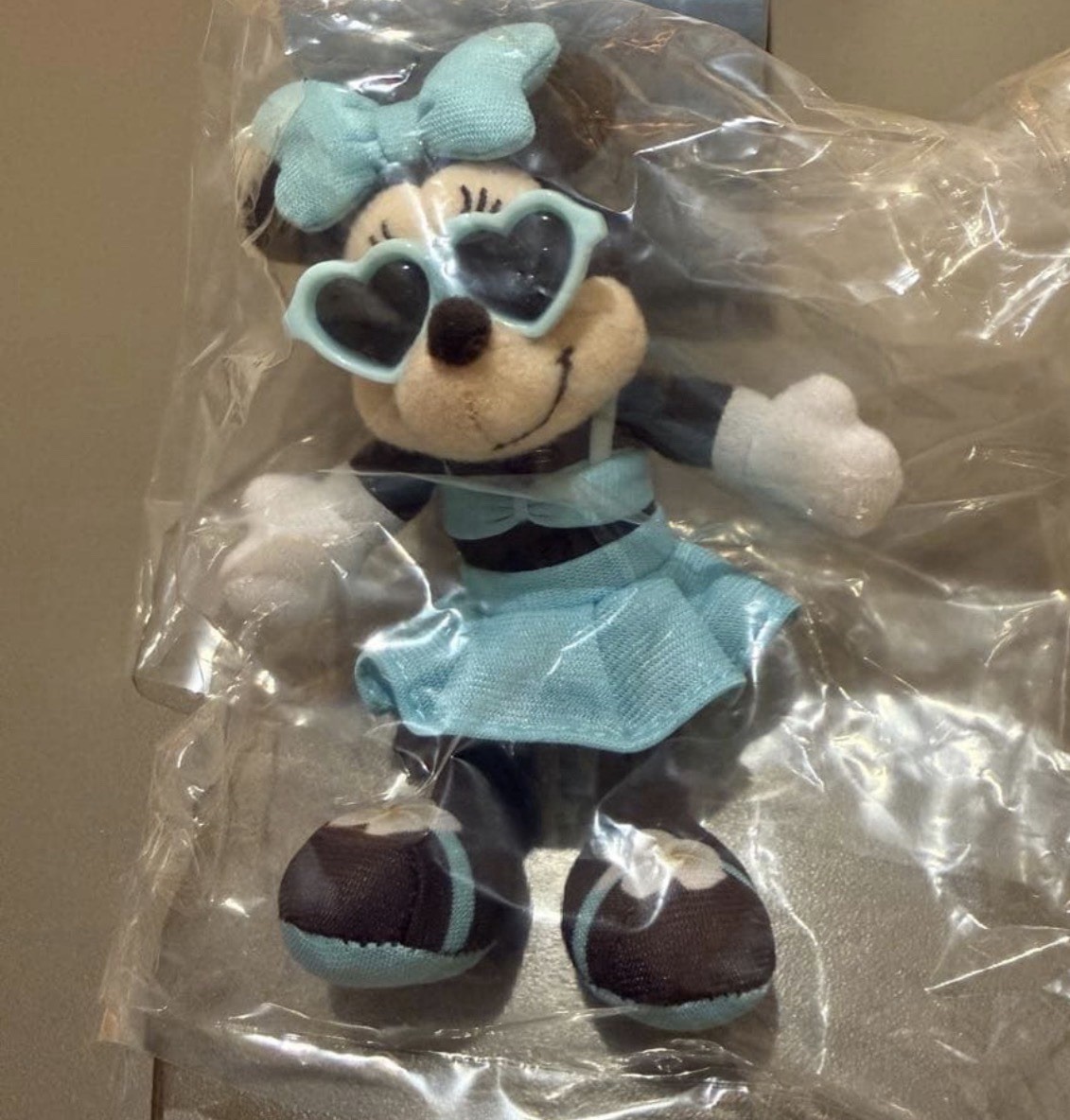 Tokyo Disney store Japan Mickey Minnie Hello Summer Plush Keychain swimwear new