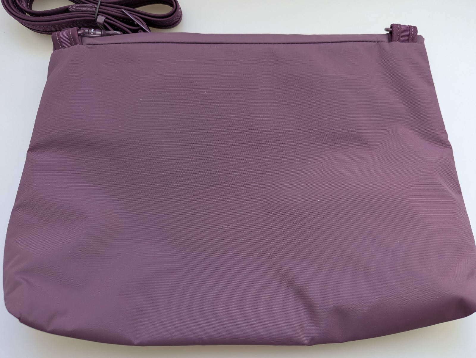 PACSAFE Citysafe 175 GII in Plum