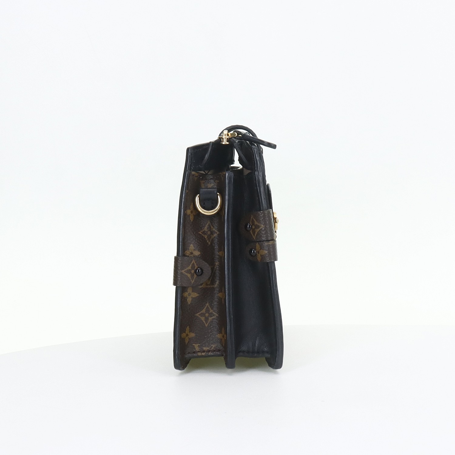 LOUIS VUITTON Trunk Clutch Monogram print Soft box‑shaped mini Shoulder bag