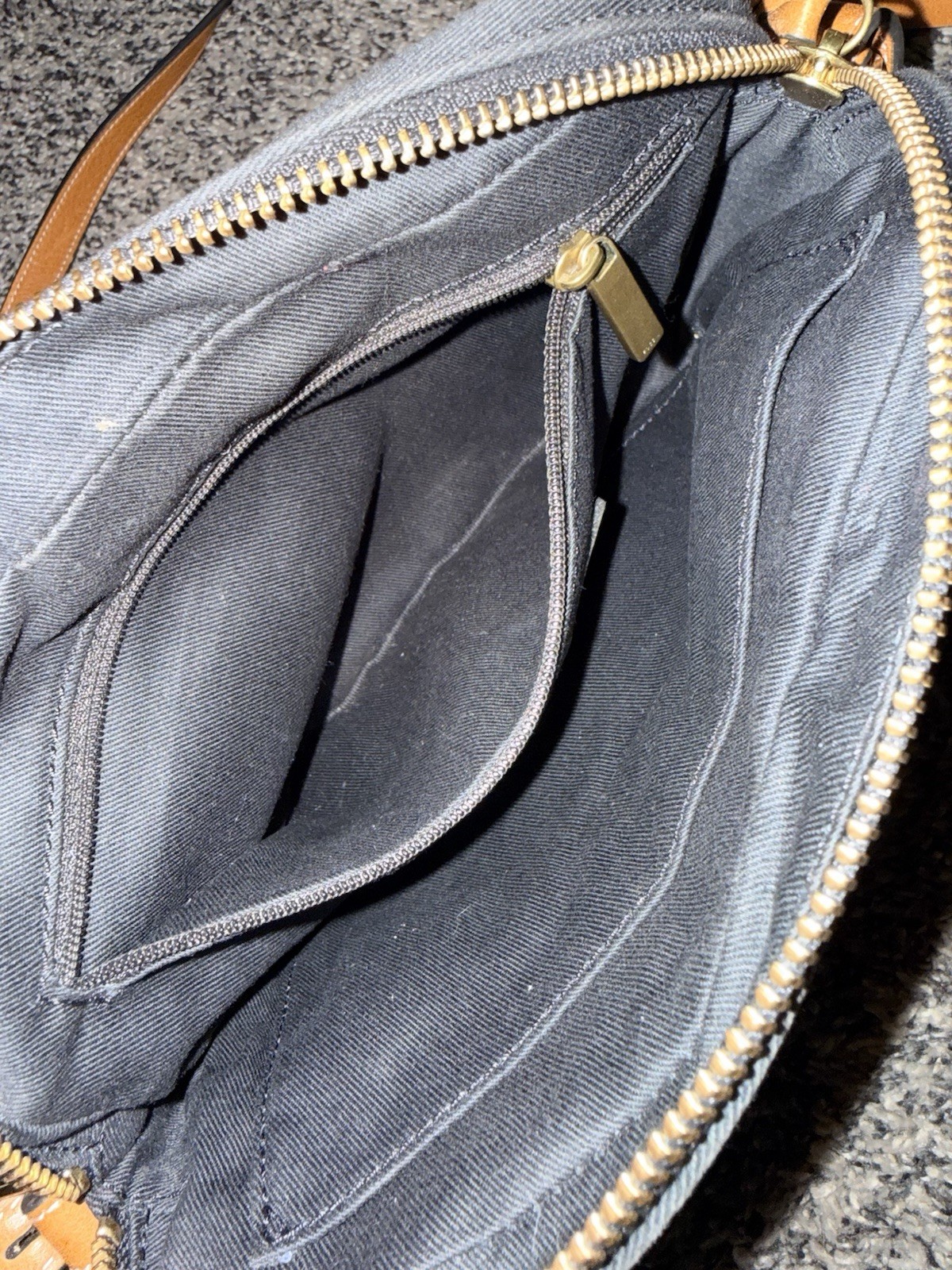 Fossil Key-Per Crossbody Bag Black Nylon Brown Leather Trim Key Charm