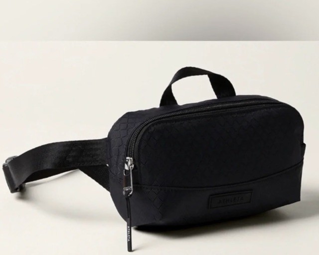 NWT Athleta Mini Excursion Belt Bag Black Crossbody