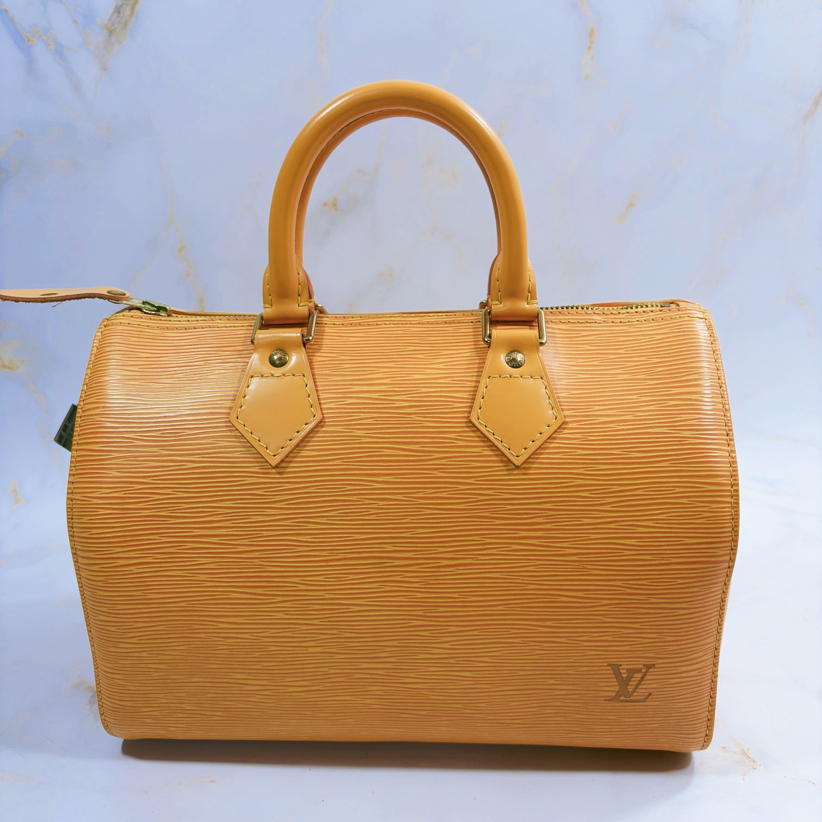 LOUIS VUITTON Epi Speedy 25 Boston Bag Handbag Yellow Leather LV Authentic