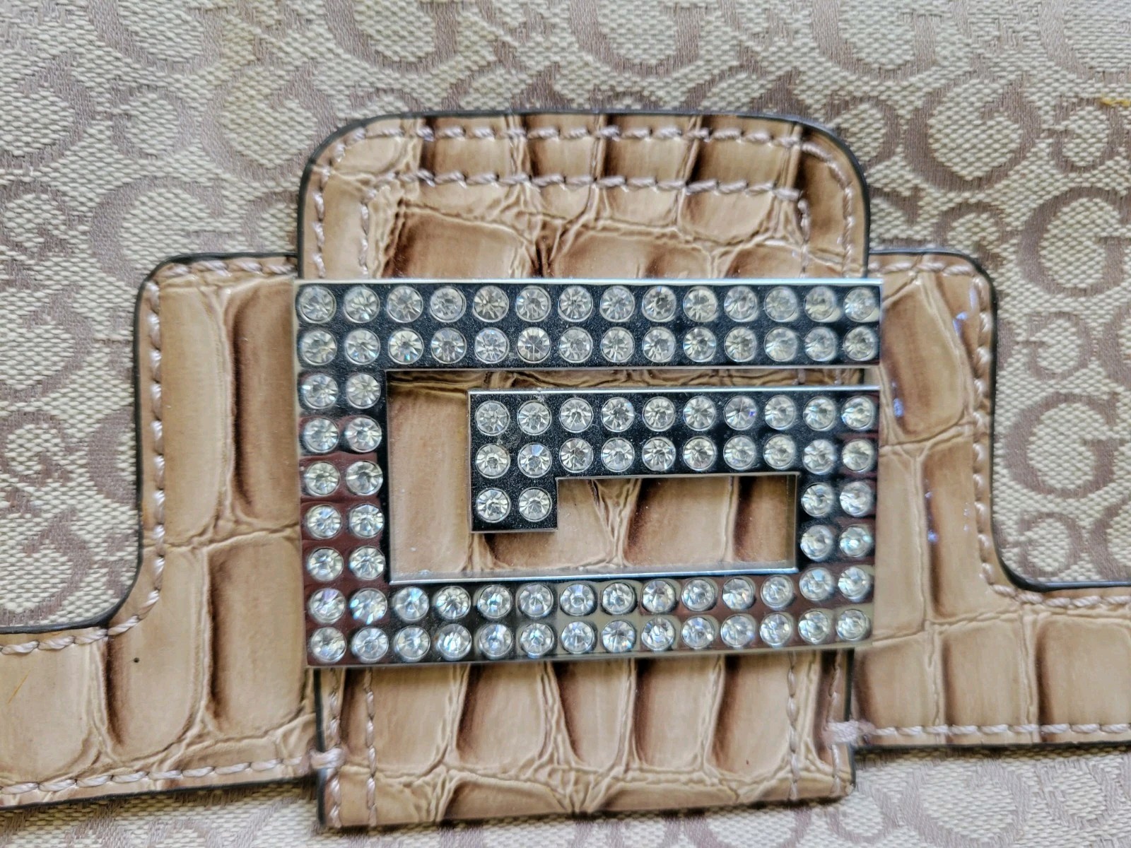 Guess Purse Faux Croc G Logo Beige Tan Rhinestones Y2K Retro FLAW* SEE PIC READ