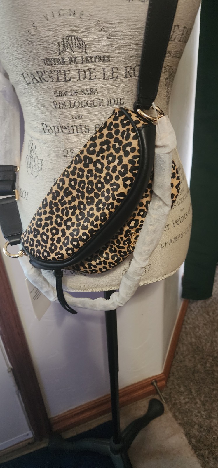 NWT MICHAEL KORS Slater Extra-Small Leopard Print Calf Hair Sling Pack