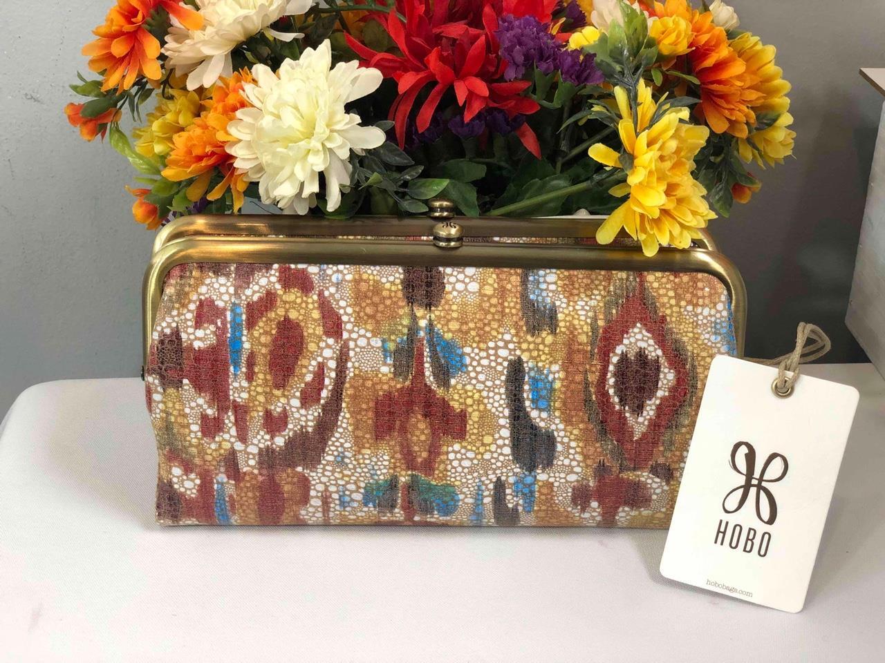 NWT HOBO INTERNATIONAL Lauren Ikat Bi-fold Magnetic Clutch