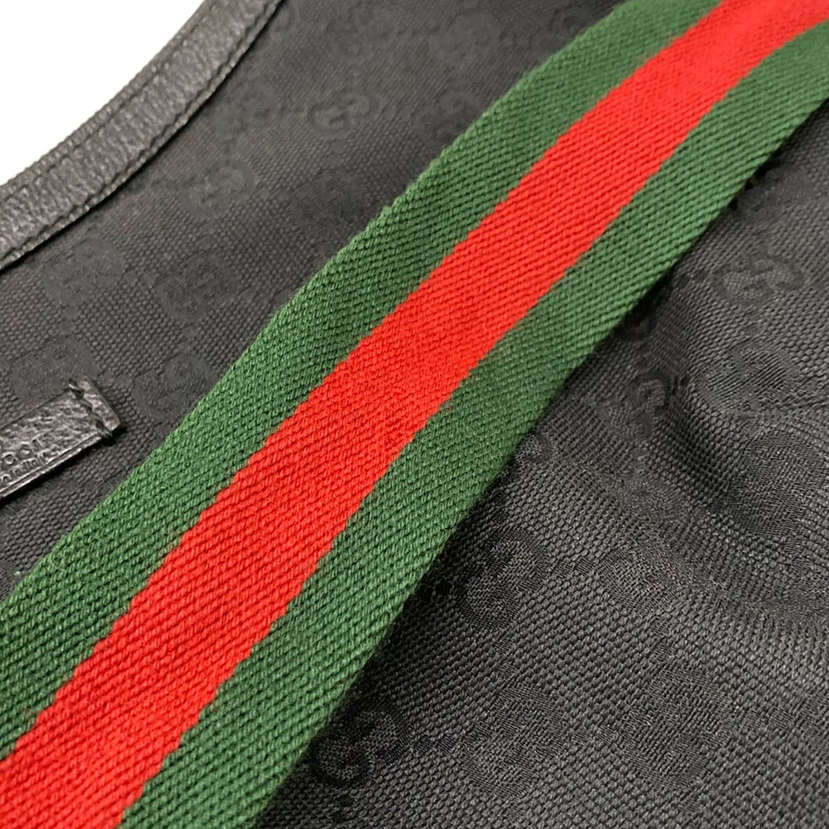 GUCCI GG Pattern, Shelly (Web) 181092 Black Green Red Jacquard Leather