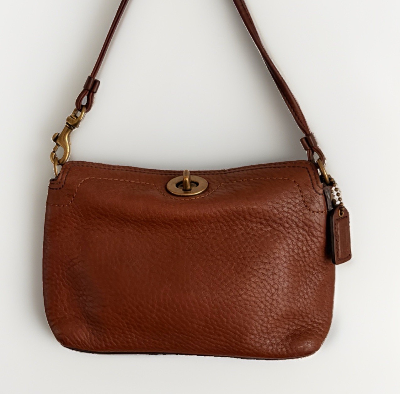 Coach Y2K Brown Pebbled Leather Brass Turnlock Chelsea Wristlet or Mini Purse