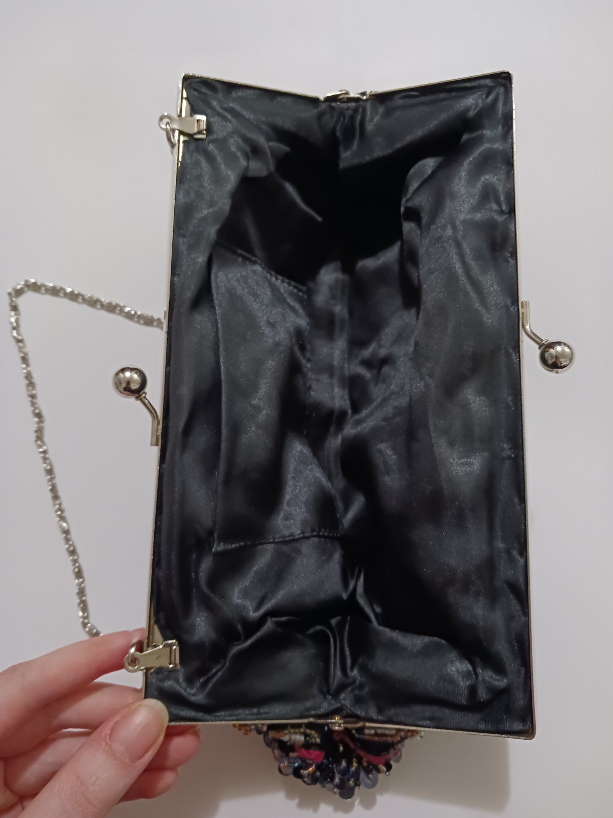 Black Beaded Silvertone Metal Frame + Detachable Chain Shoulder Bag Purse Clutch
