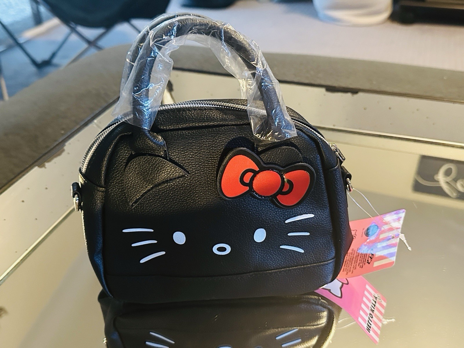 Fast Forward New York Sanrio Hello Kitty Small Purse, *Missing Purse Strap*