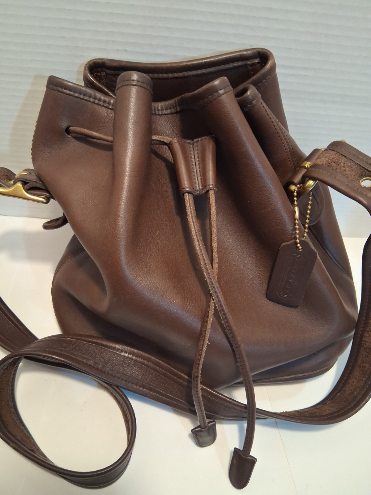Vintage Coach 9952 Lula’s Legacy Bucket Bag Brown Leather Drawstring USA Purse