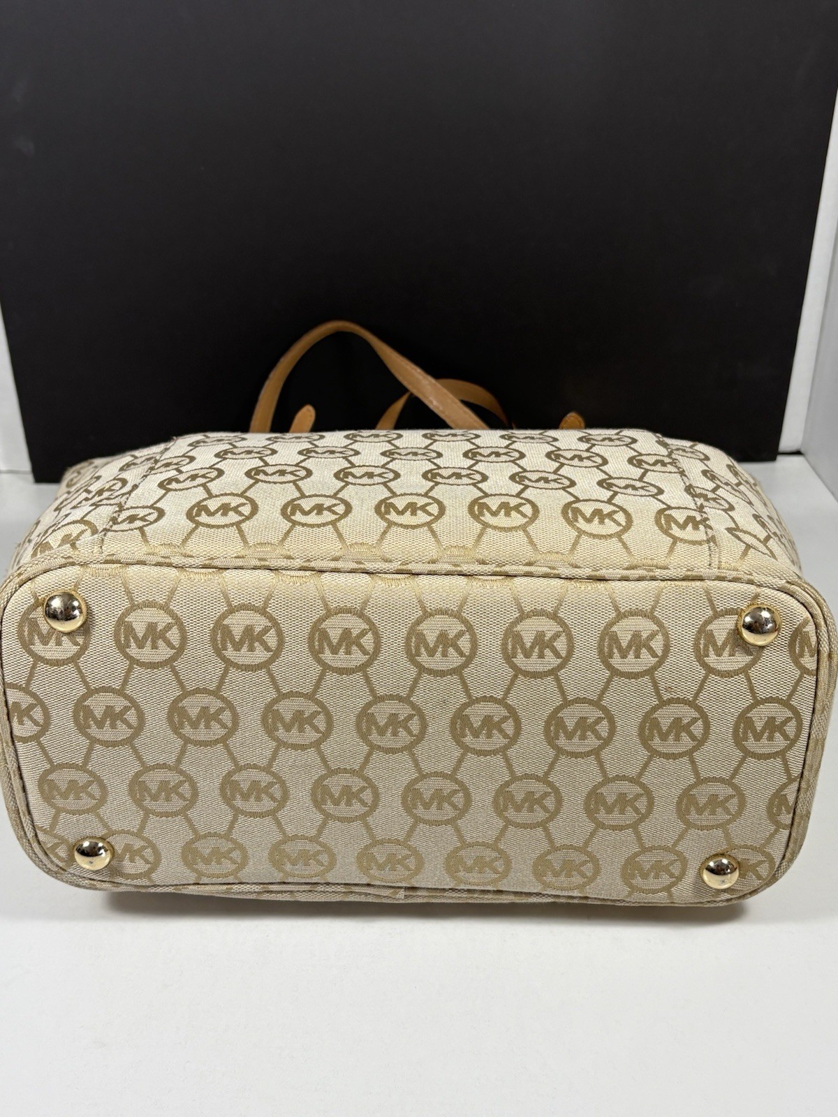 Michael Kors Charlotte Women’s Top Zip Tote Bag Large 16x10x5 AcornMK Pattern