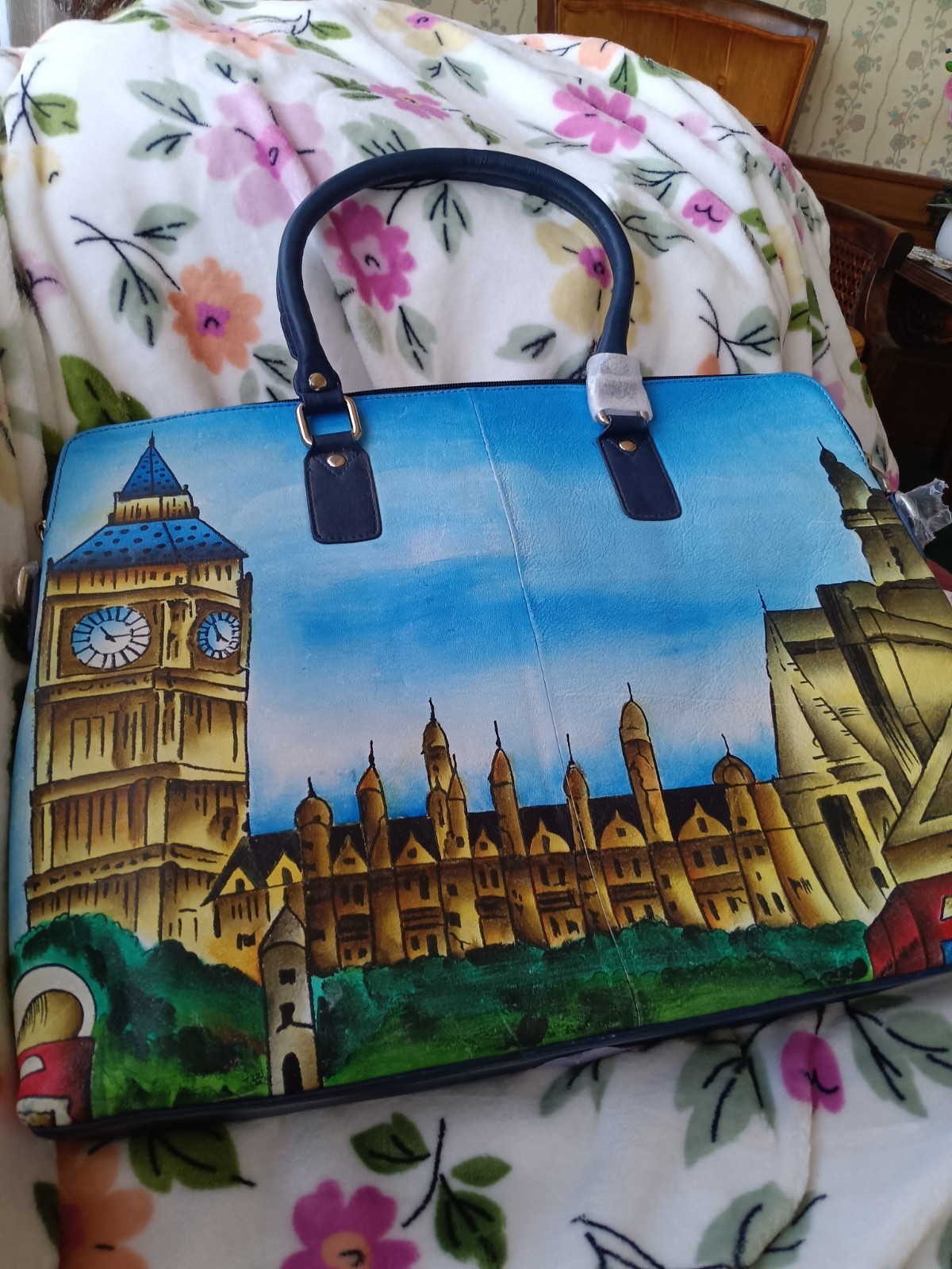 Sukriti Hand Painted Purse London Clock Tower Genuine Leather Shoulder Bag NWT