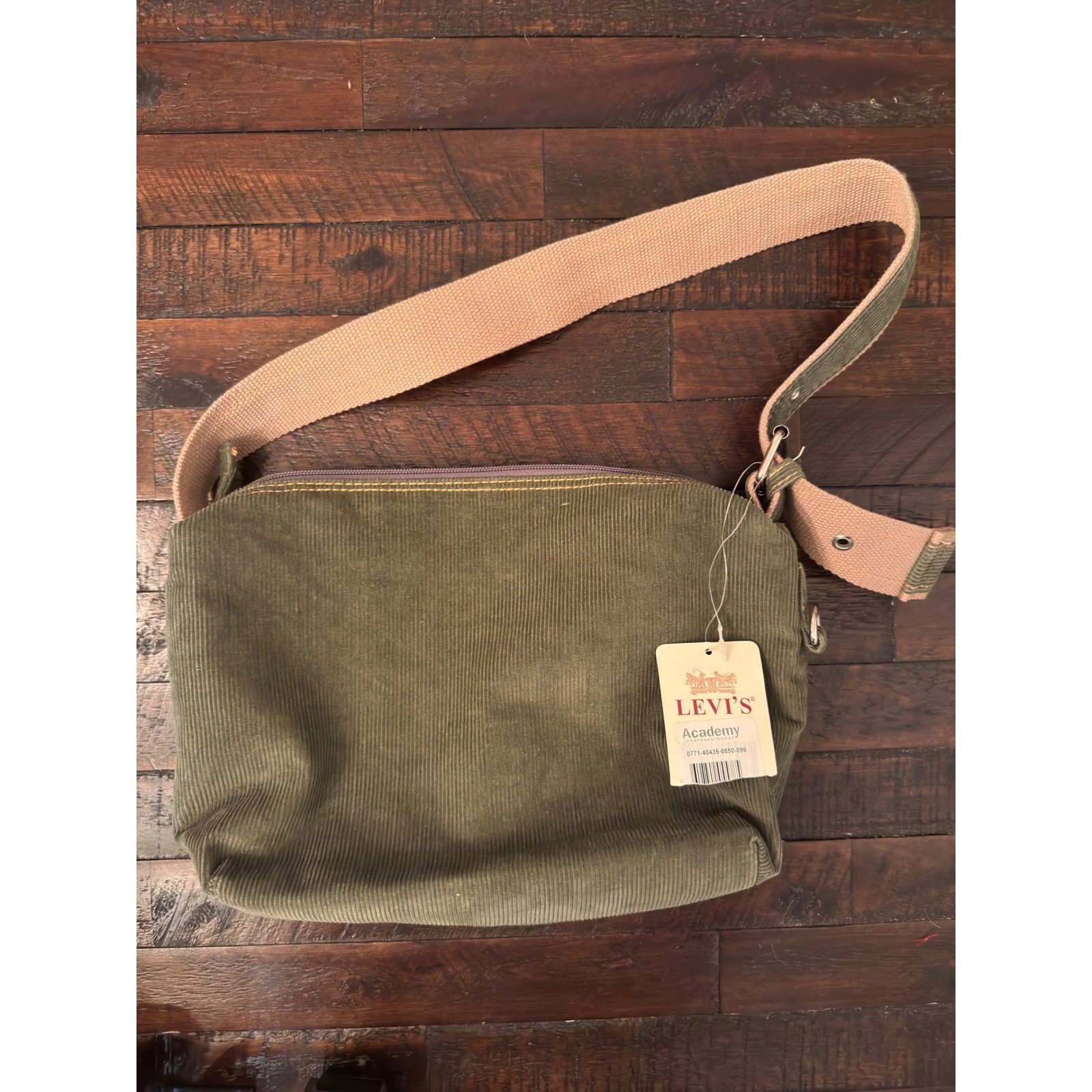 Levis Academy Corduroy Crossbody Bag Olive Green Messenger Purse Red Tab NWT