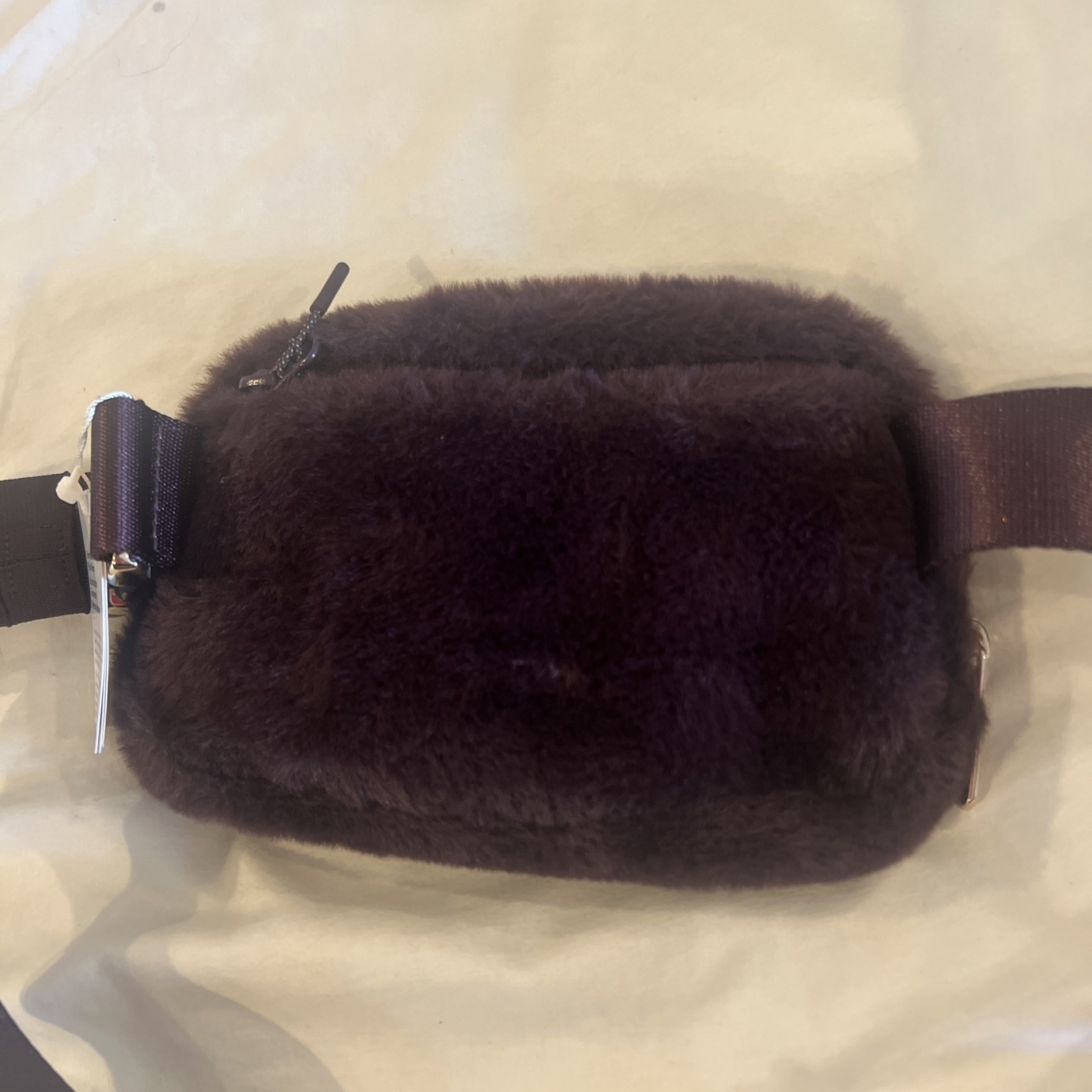 Lululemon Everywhere Belt Bag 1L BLACK PLUM Sherpa Fleece Crossbody NWT