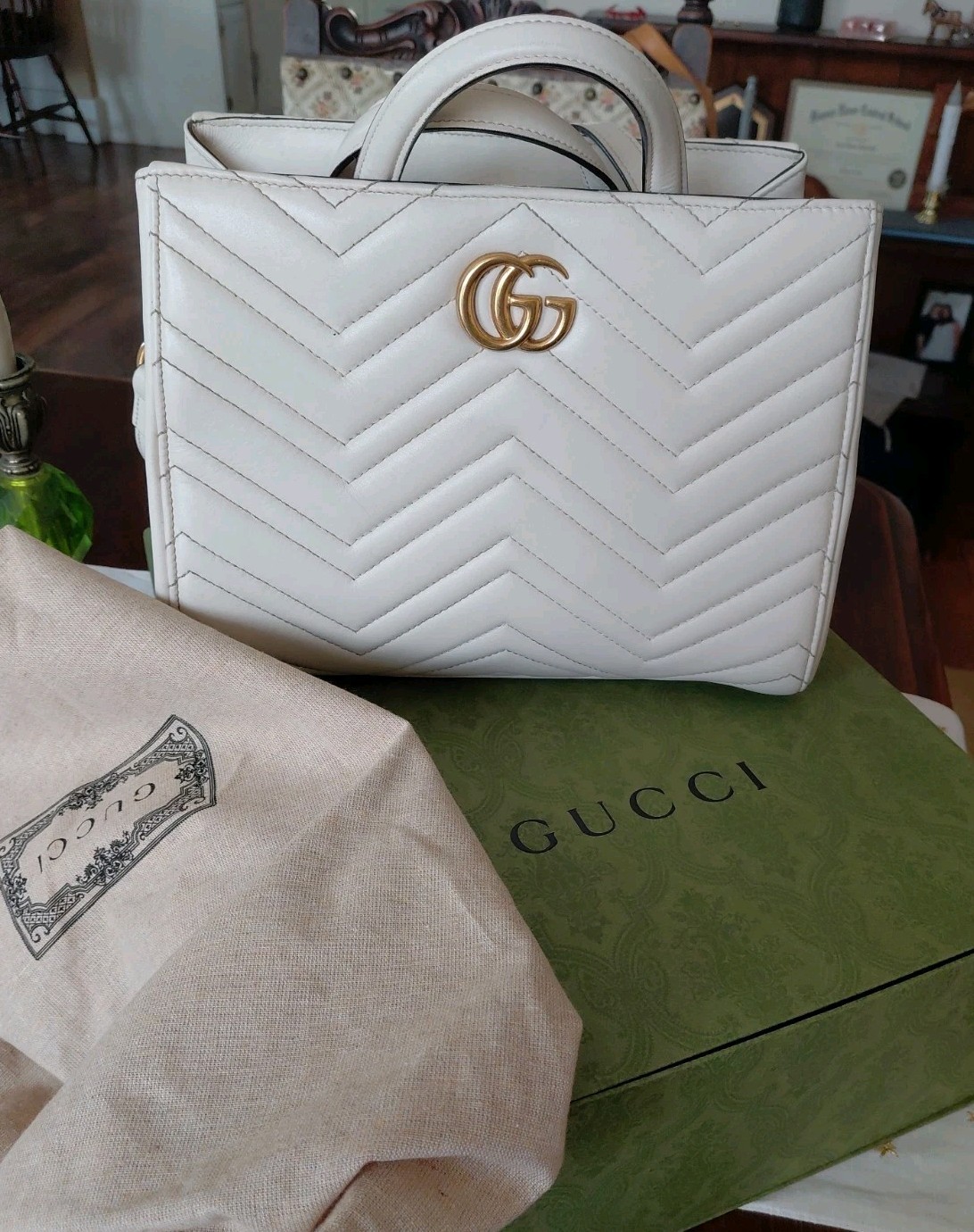 Gucci GG Marmont Matelasse Tote Medium White Leather Ivory Box Bag