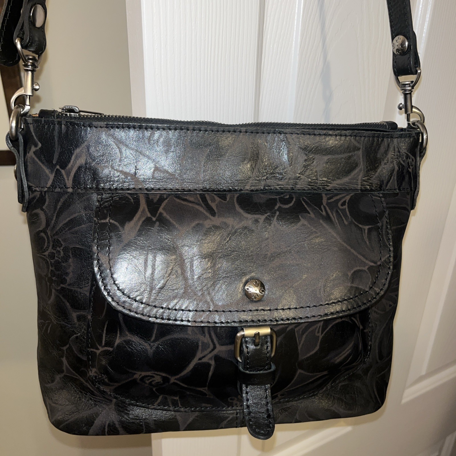 Patricia Nash “Avellino” Black Embossed Leather Crossbody Handbag Floral Design!