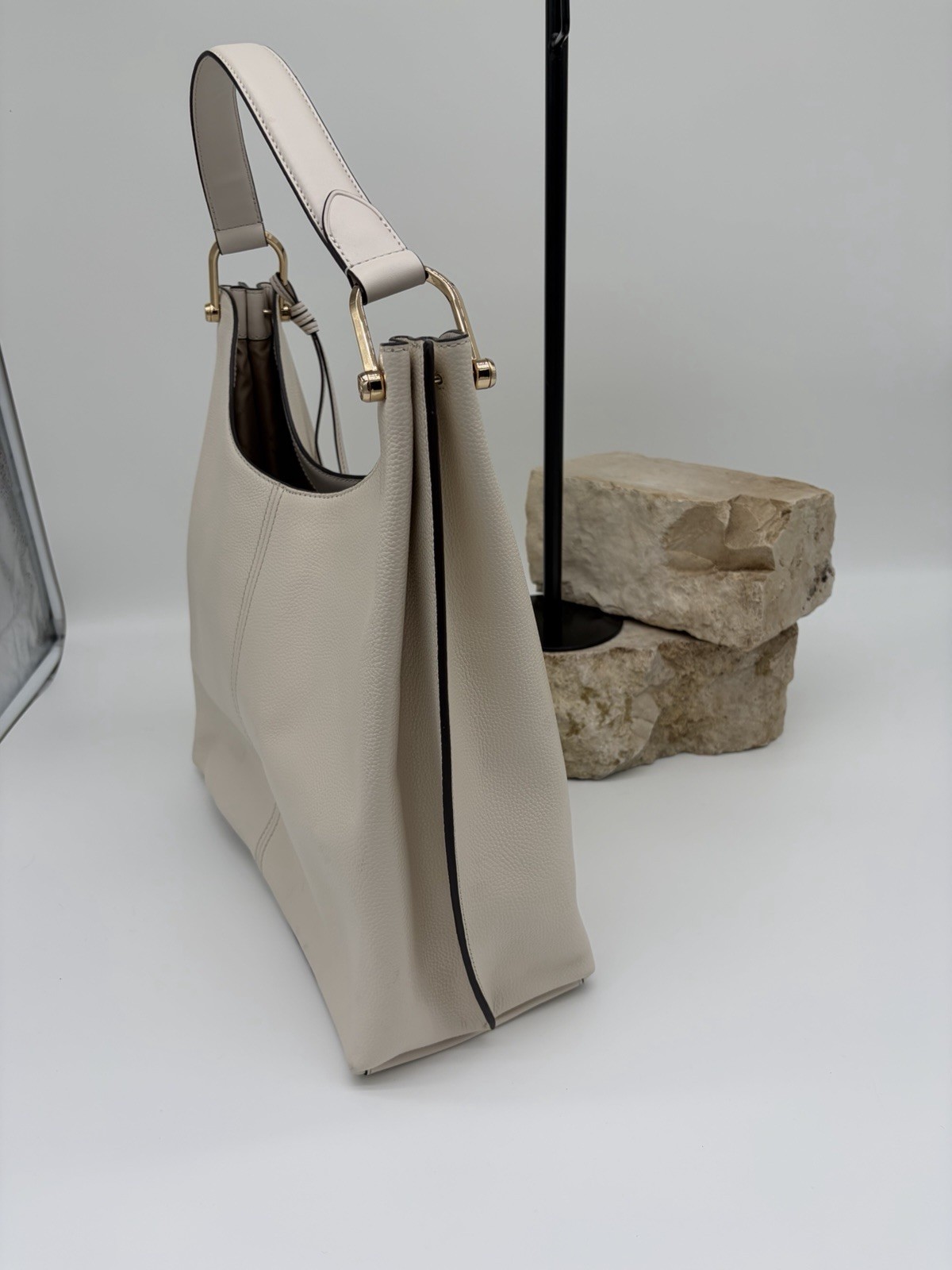 Michael Kors Large Cream Pebbled Hobo Shoulder Slouch Bag Gold Hardware