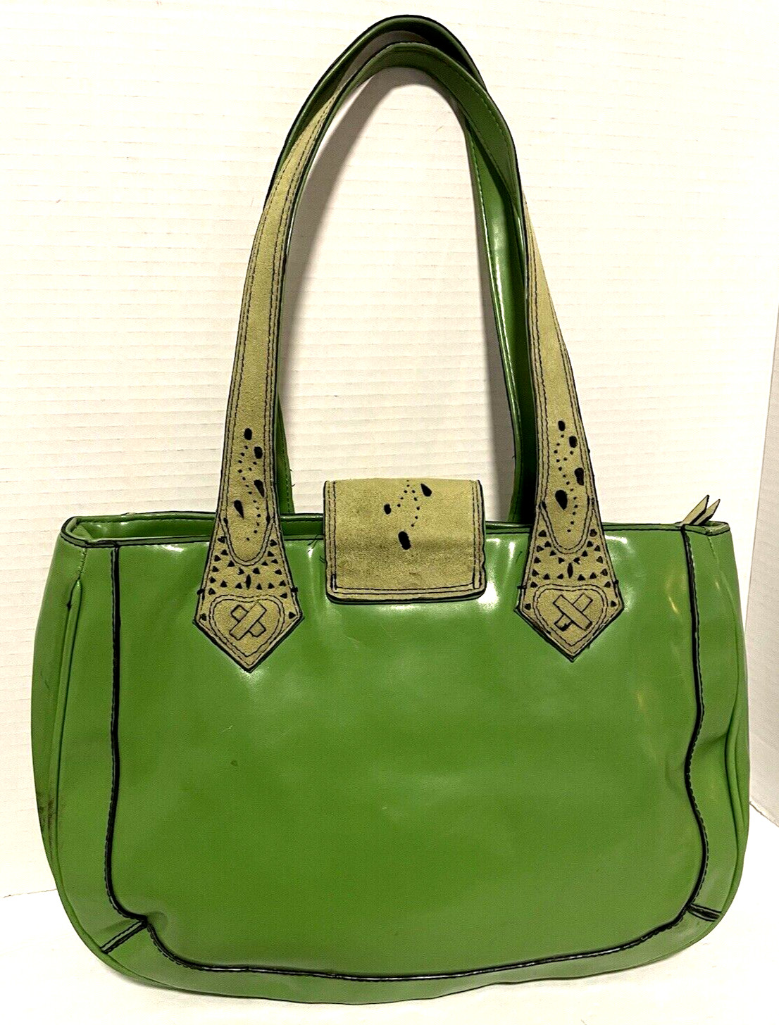 BCBG PARIS Apple Green Faux Leather Suede Trim 3 Section Shoulder Handbag FAB