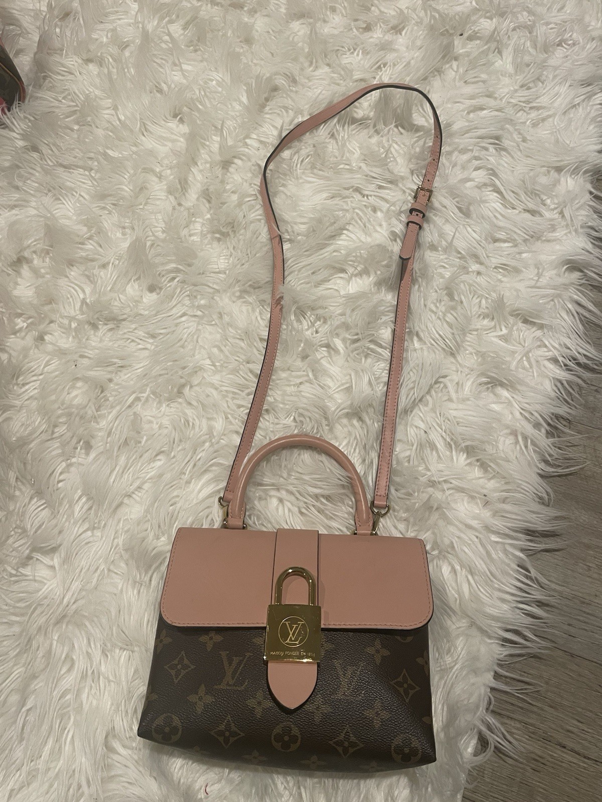 Louis Vuitton Monogram Brown/Pink Locky Crossbody Top Handle Push Lock Small