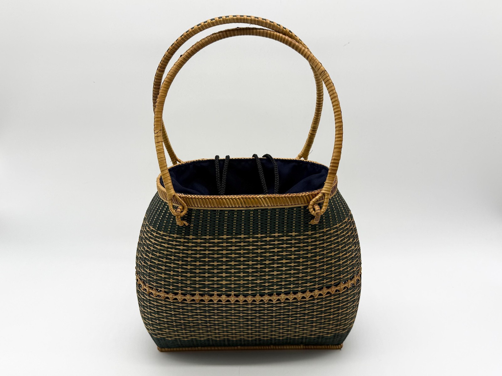 Handwoven Bamboo Handbag, Handmade Wicker Basket Bag with Fabric Lining