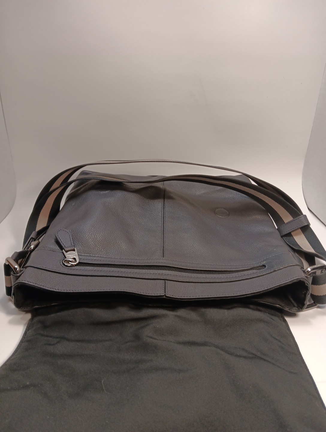 Coach Charles E1747-F72362 Navy Blue Leather Messenger Crossbody Handbag