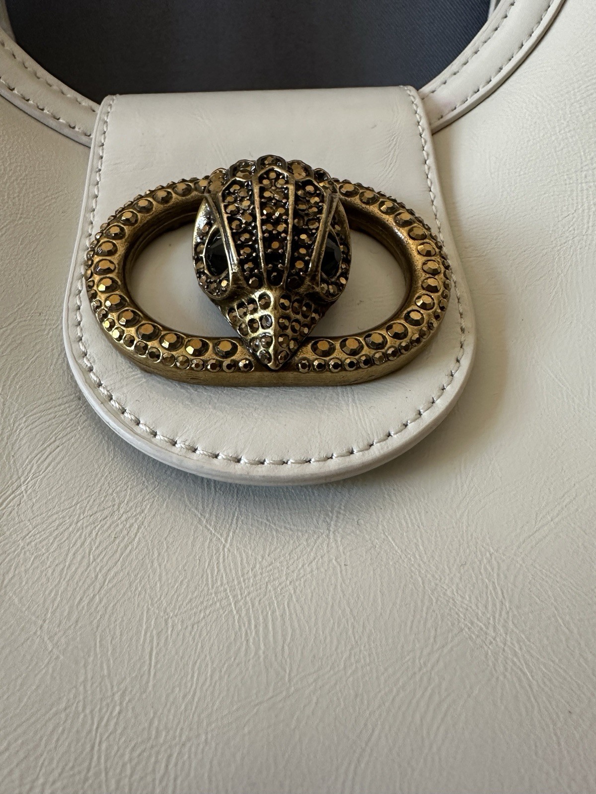 Kurt Geiger GenuineLeather ChelseaLargeToteIvory,W15”-22”;H12”;D6.5”,new