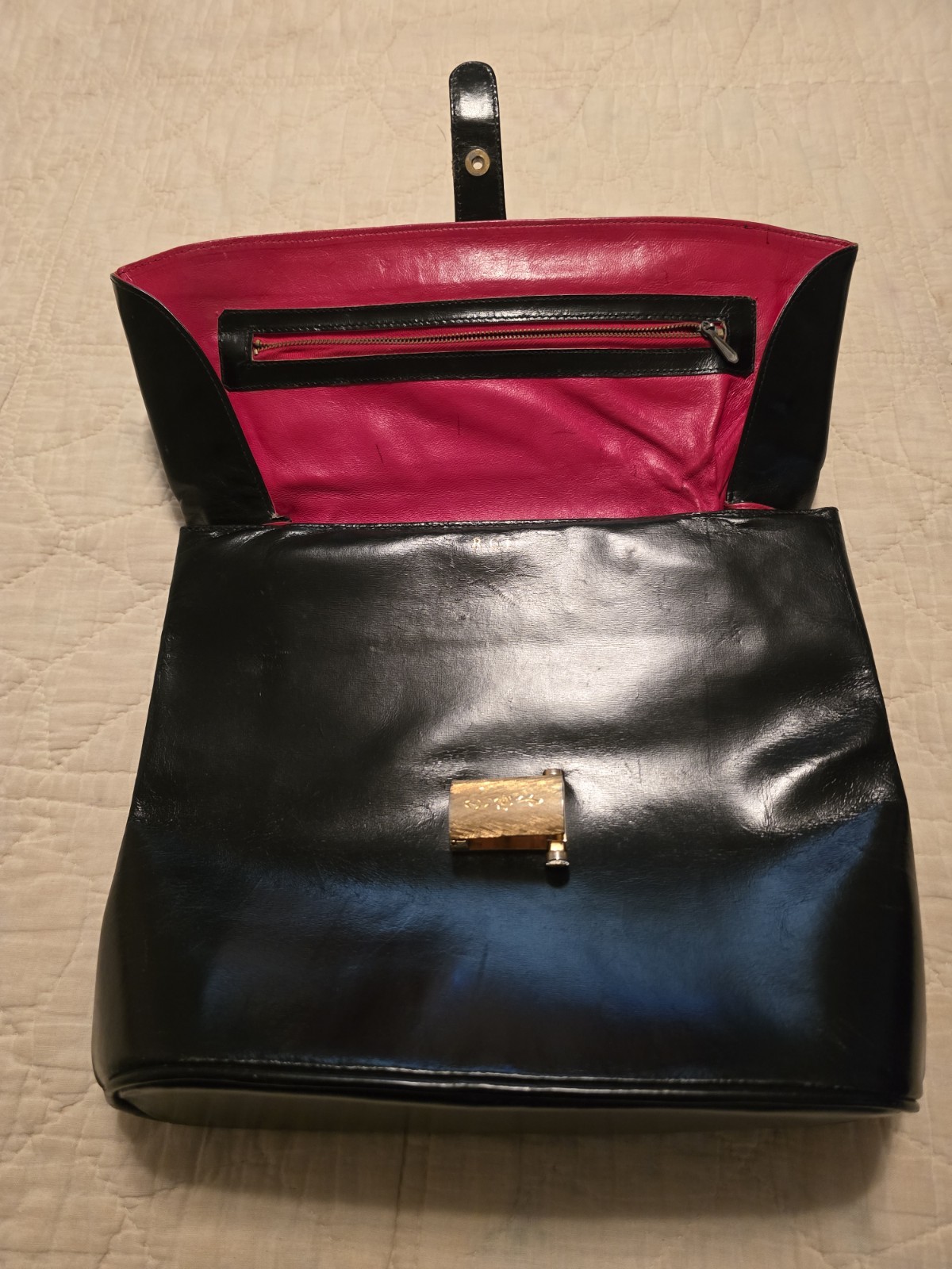 VINTAGE 1977 LARGE BLACK LEATHER HANDBAG MADE BY LEATHER SCHOOL FLORENCE, ITALY