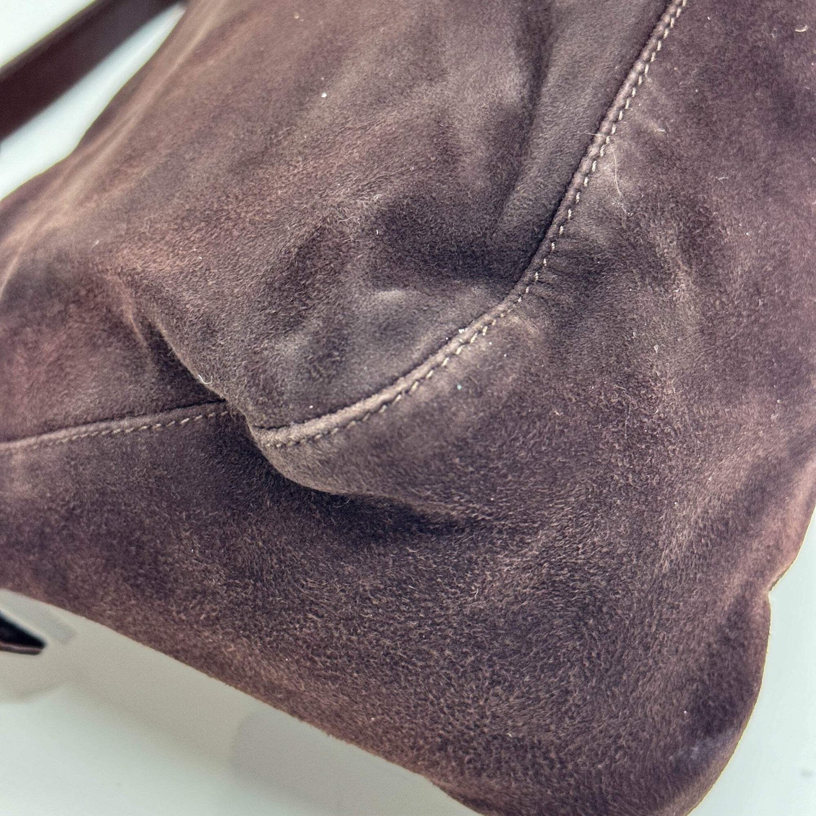 FENDI Mamma Baguette Brown Suede Shoulder Bag