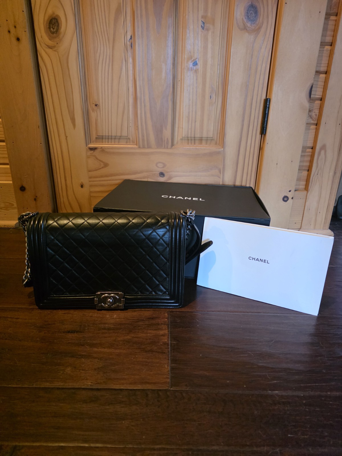 Chanel Black Lambskin Quilted Le Boy Medium Box,Dustbag,card Antique Hrdw 2014
