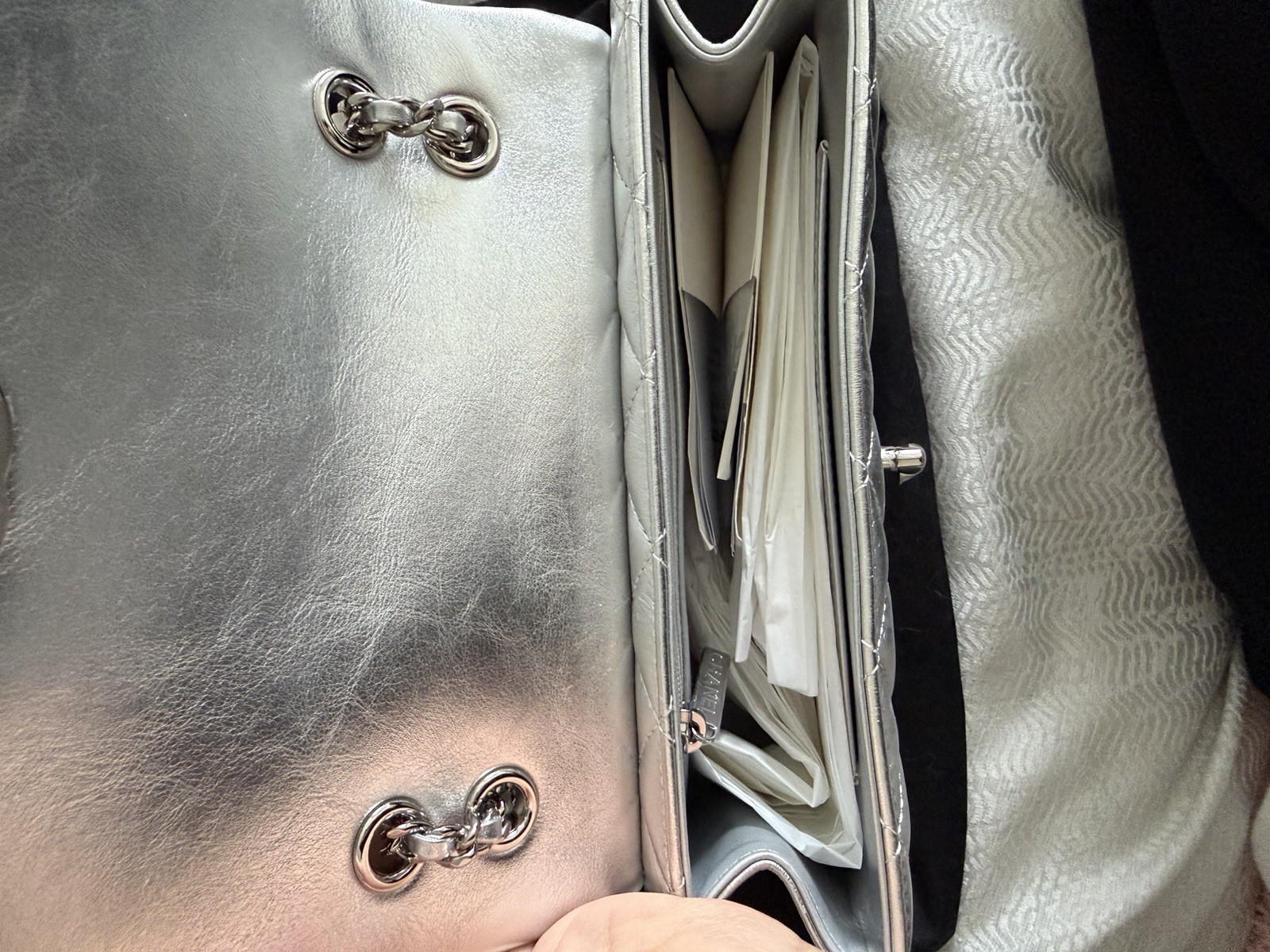 AUTHENTIC CHANEL 25p flap bag in silver