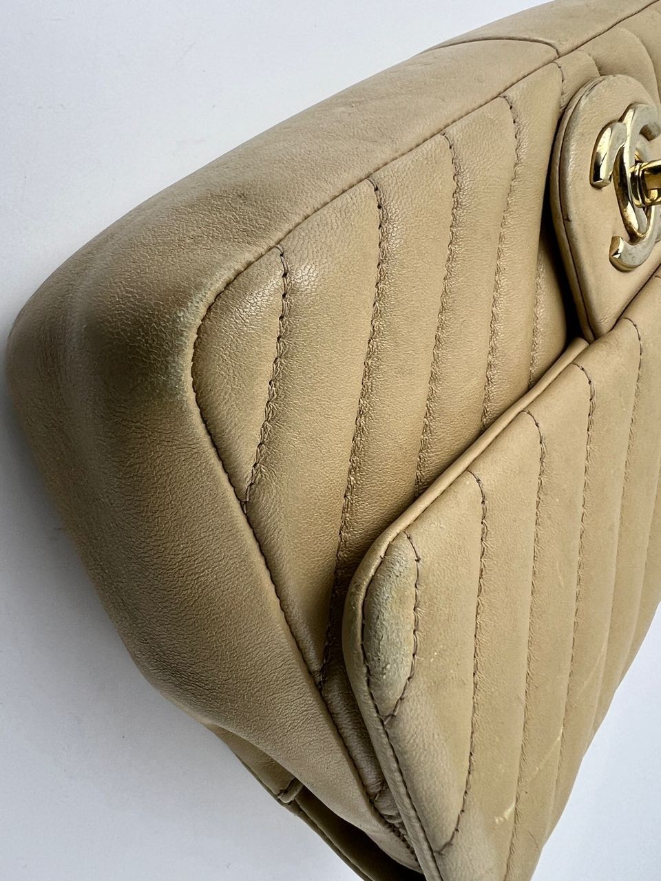 Chanel Timeless/Classique leather handbag