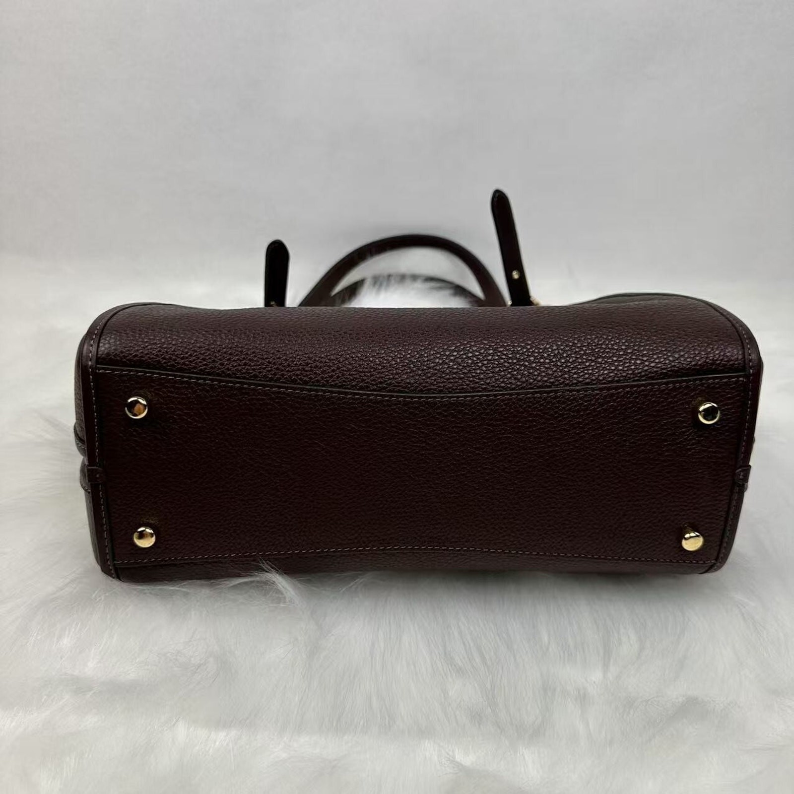 Coach Erin Shoulder Bag In pebble Leather In Gold/Maple CAQ86 NWT