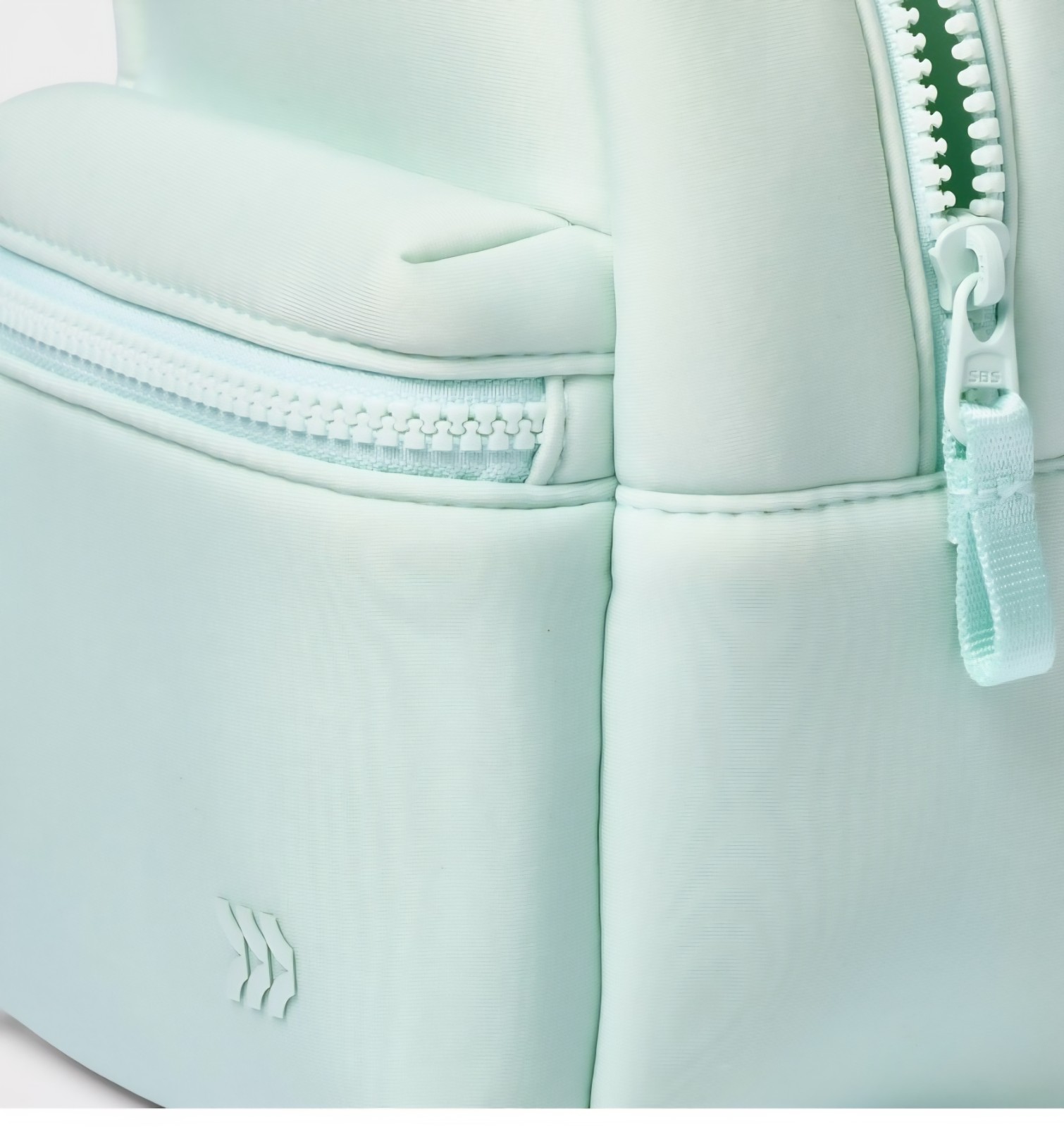 NWT! All in Motion Mini Neoprene Backpack Water Repellent Mint Green 8.5″