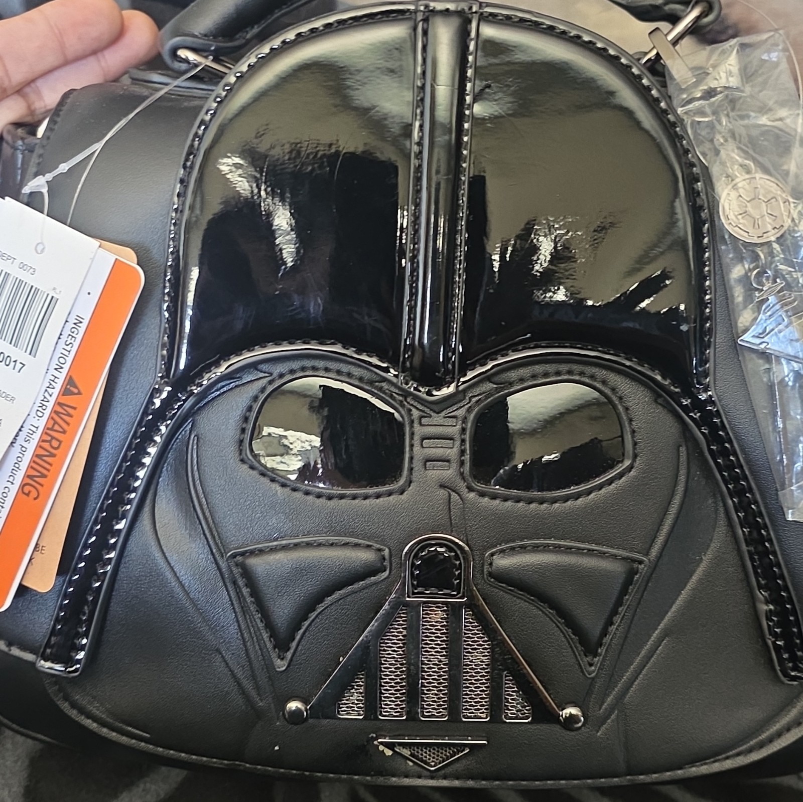Loungefly Star Wars Darth Vader Mini Backpack Black Patent Zip Bag Charm