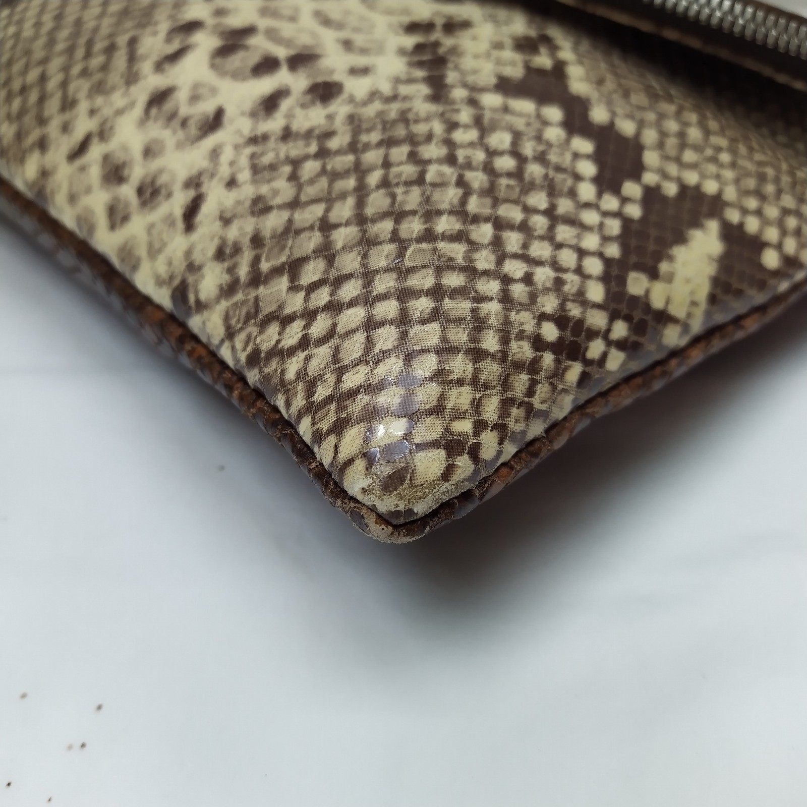 Henri Bendel Multicolor Leather Snakeskin Embossed Zipper Chain Shoulder Bag