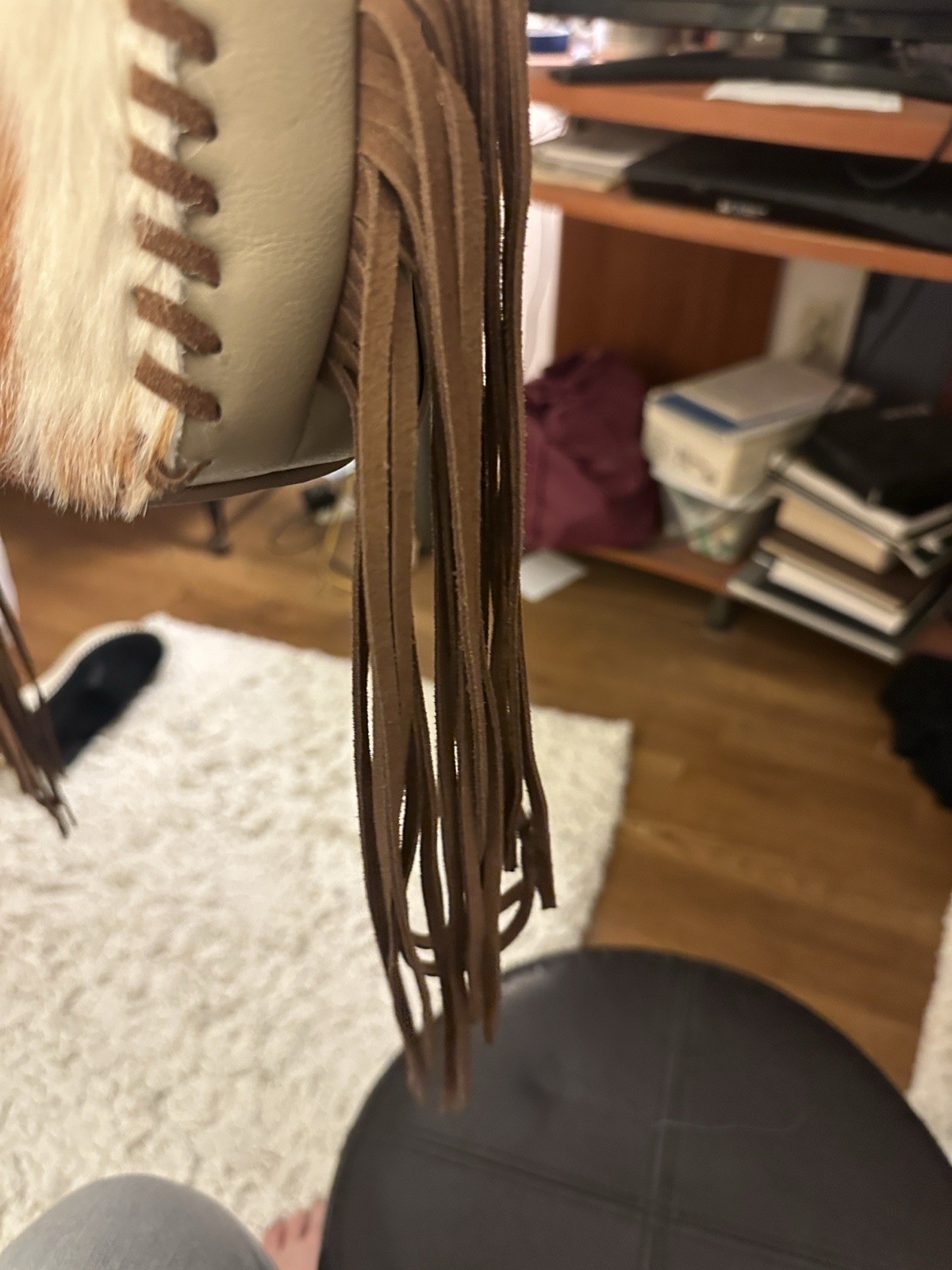 Trinity Ranch Western Cowhide Fringe Crossbody Bag Beige/Brown Zip