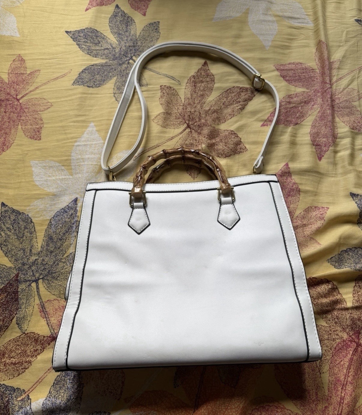 Gucci Diana Tote Small White Leather