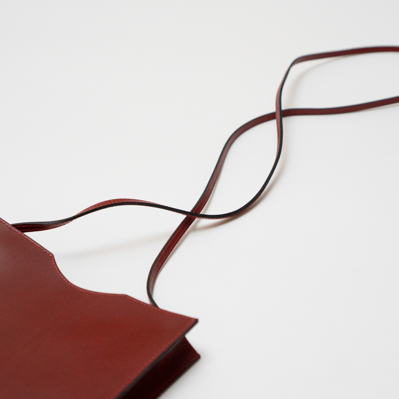 HERMES Onimaitou Pochette Shoulder Bag Box Calf Leather Bordeaux Vintage