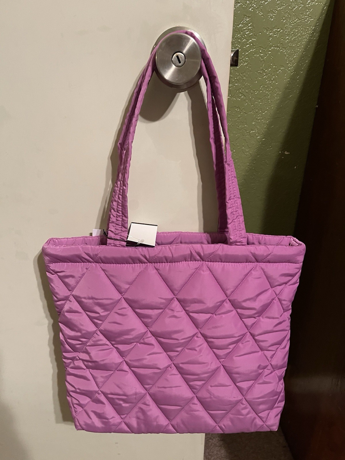 Vera Bradley Ultralight Quilted Small Tote Bag Purple Zip Closure Lightweight