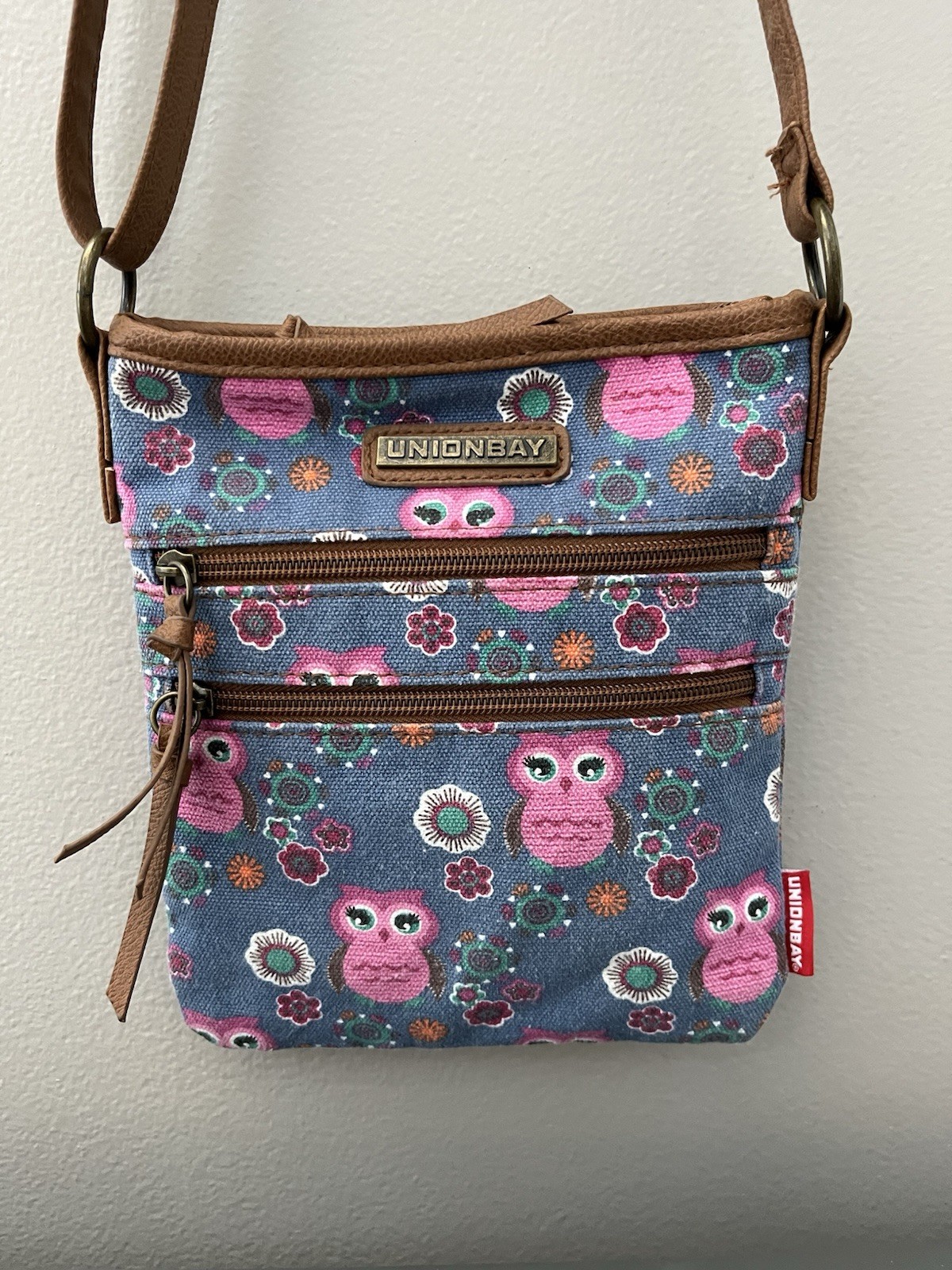 UNIONBAY Owl Print Women’s Crossbody Bag Blue/Pink Multi Compartment
