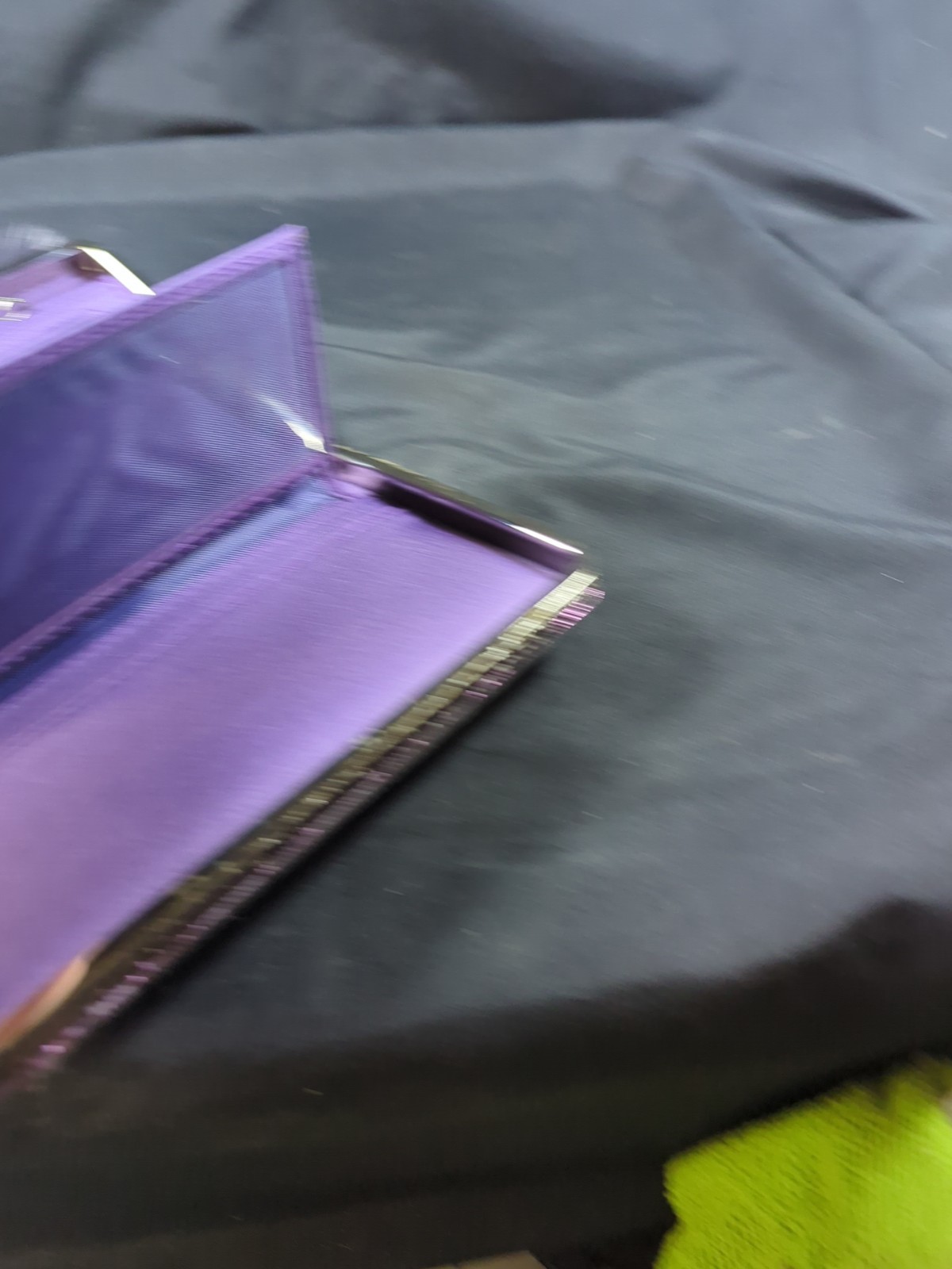Vtg Purple Applique Flower & Gem Feather Design Carry Purse Wallet w/Snap lock
