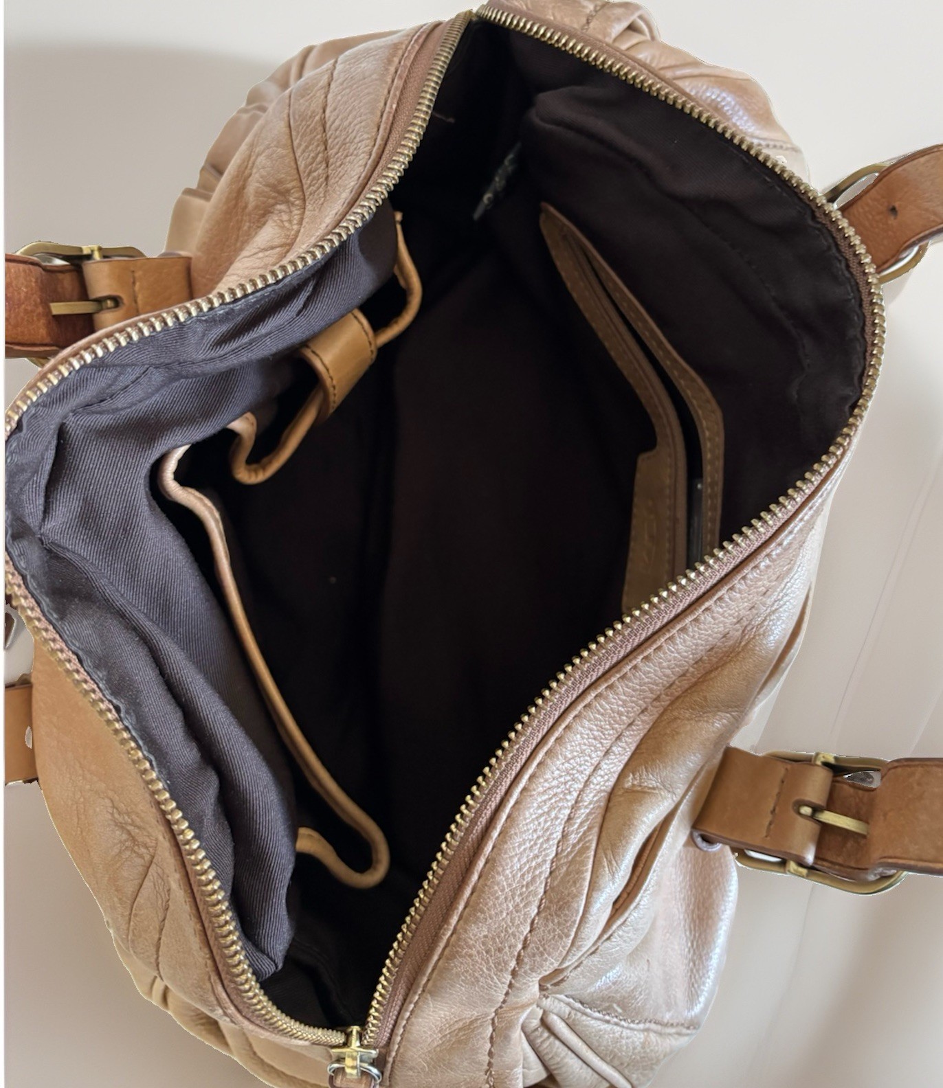 TUMI Brown Medium Satchel Top Handle Double Handles Zip, Strap, Pockets Gold