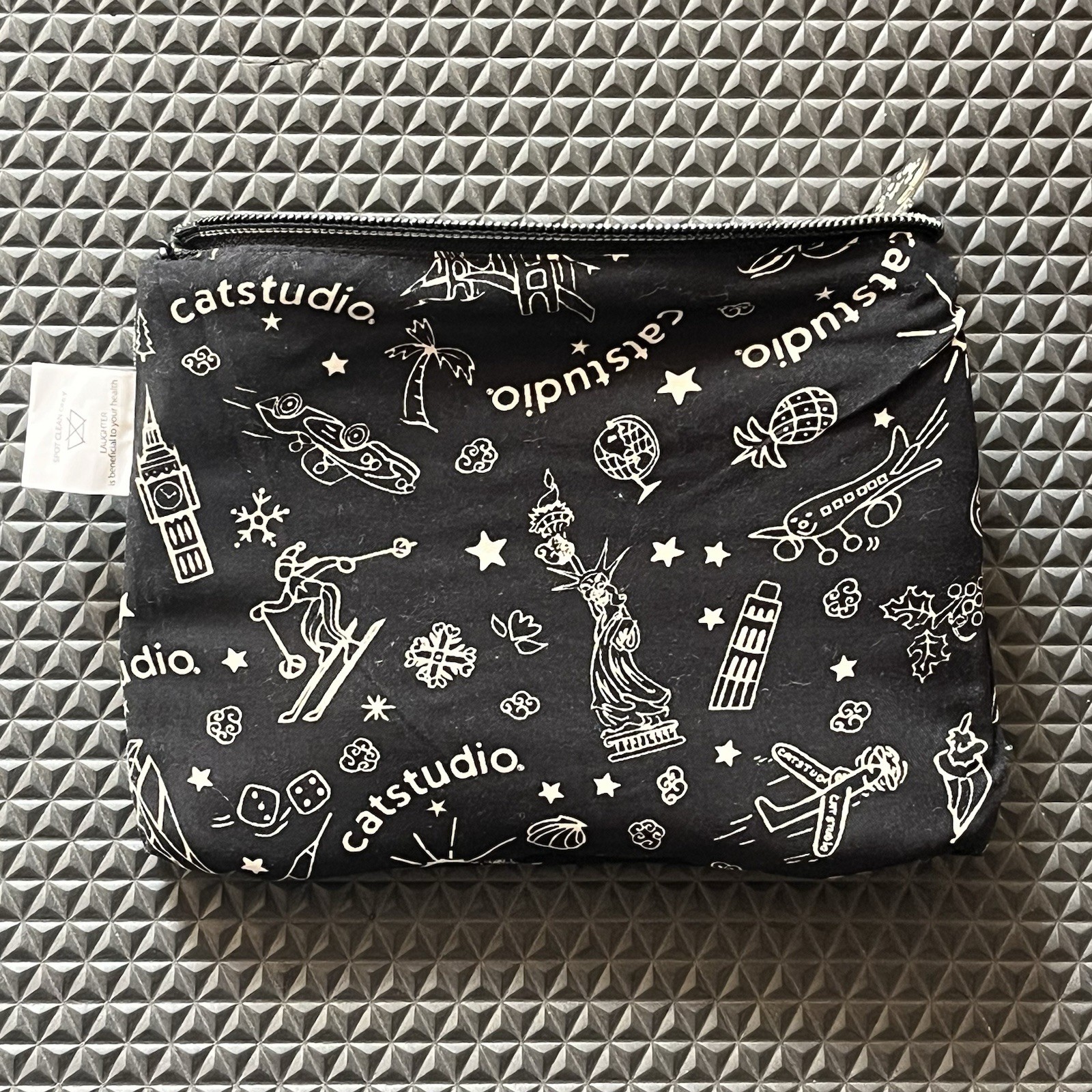 Catstudio Hawaii Map Zip Pouch Cosmetic Clutch Bag Preowned