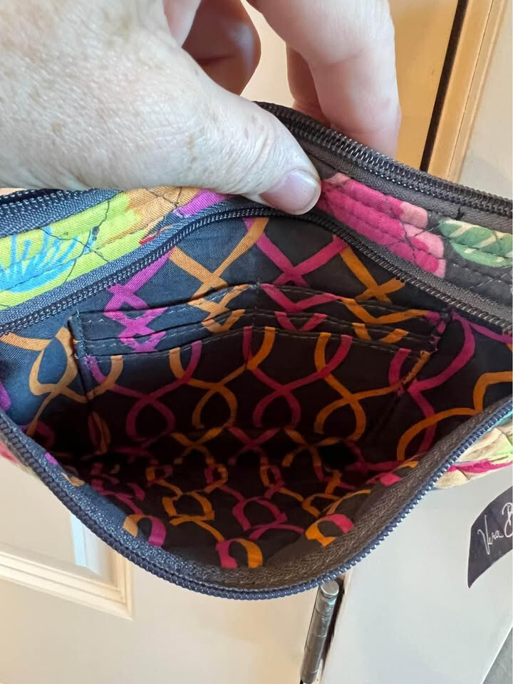 Colorful Retired Vera Bradley Lizzy Floral Crossbody Jazzy Blooms Bag-9×7.5 in