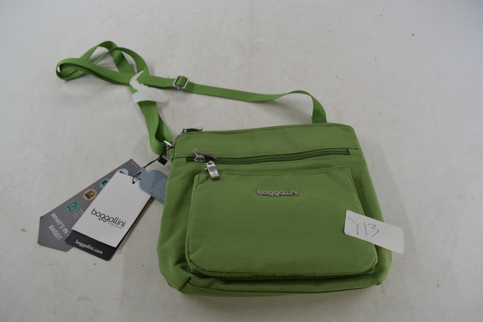 Baggallini Pocket Crossbody Bag Womens Small Green Nylon RFID Pouch Travel Zip
