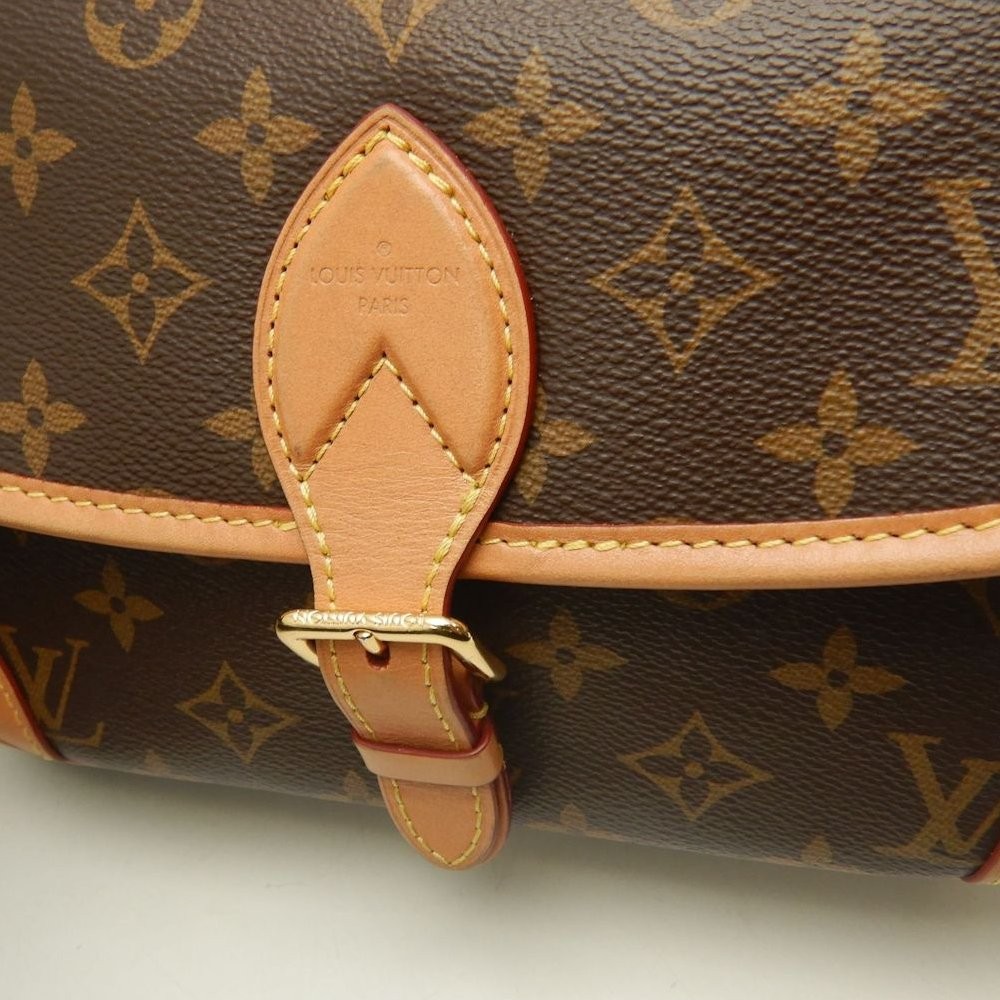 LOUIS VUITTON Monogram Shoulder bag Diane NM PM M46049 Brown/253881